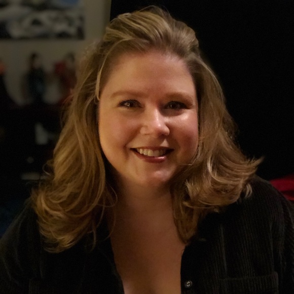 Meet your Posher, Sarah - Picture 1 of 1